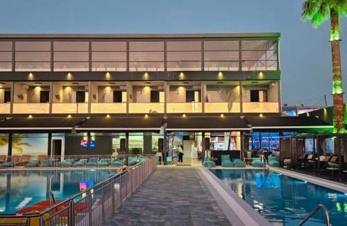 Salamis Apartment | Sea View Serenity Βeachfront & Pool 107
