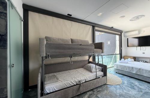 Salamis Apartment | Sea View Serenity Βeachfront & Pool 109