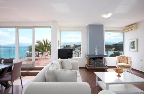 Marathi Villa | Seafront Villa Longobardi