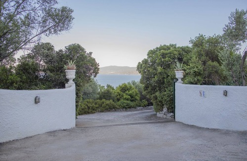 Imathia Region House | Seafront Villa with Stunning views