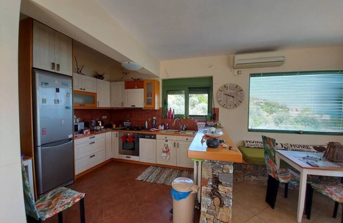 Agii Apostoli Villa | Seagulls - Within walking distance from sea!