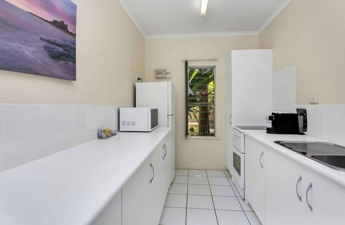 Port Douglas Apartment | Seascape Holidays at The Queenslander Studio