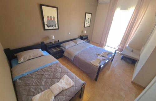 Kato Diminio Apartment | Seaside Apartment in Xilokastro - Ammos Beige by Booking Kottas