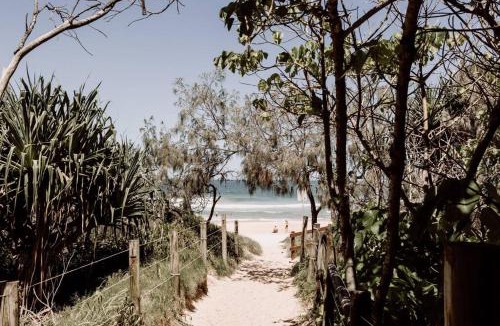 Mount Coolum House | Seaside Escape on 'Tanah'