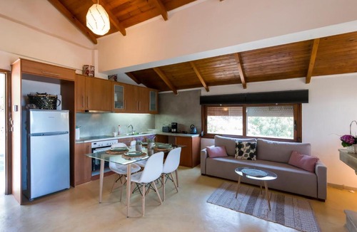 Paralia Vergas Apartment | Seaside Heaven - Sunset views close to the beach