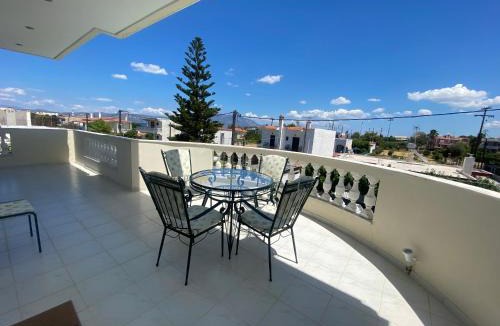 Assos-Lechaio Apartment | Seaside & Pool Apartments