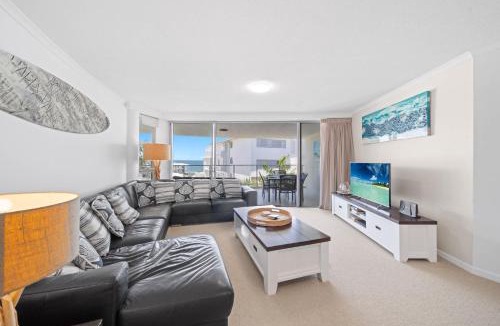 Kings Beach Apartment | Seaside Serenity - Apartment Ocean Views