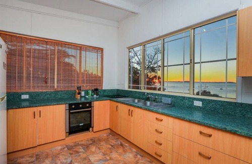 Seventeen Seventy Apartment | Seaview - Charming Two-Bedroom Home with Stunning Views of the Historic Bay of 1770