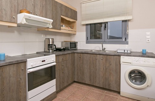 Nea Styra Villa | Seaview VillanOnly 100 meters from the beach and with ulimited sea view.