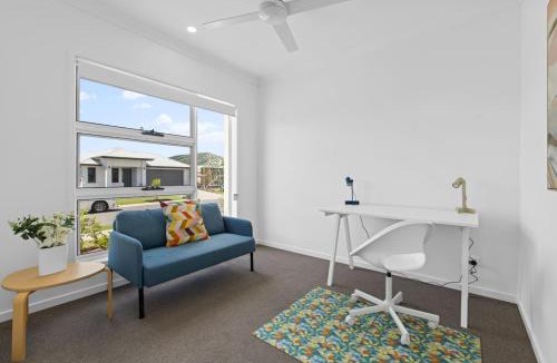 Victoria Point House | Secluded 4Bed Retreat Mins to Beaches and Wineries