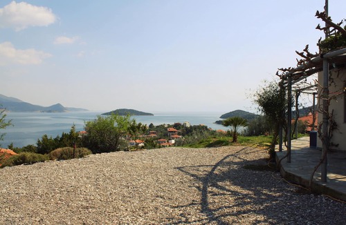 Dorida Villa | Secluded villa with sea view & private pool - ideal retreat for self-isolation!