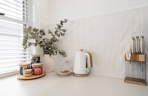 Mount Coolum Apartment | Self contained apartment with a Short walk to pristine beaches and cafes