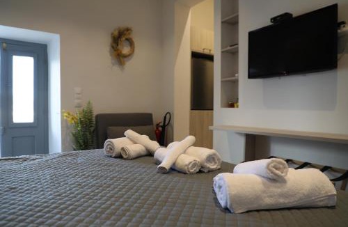 Kithira Apartment | Serendipity Living Studio