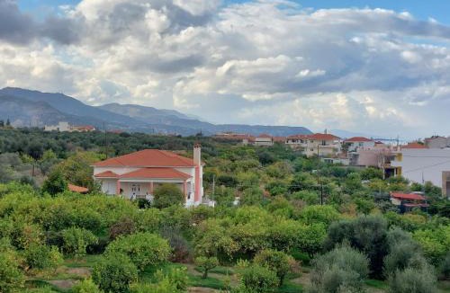 Derveni Apartment | SereneLands Derveni