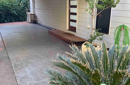 North Tamborine House | Serenity - a mountain getaway for family or groups