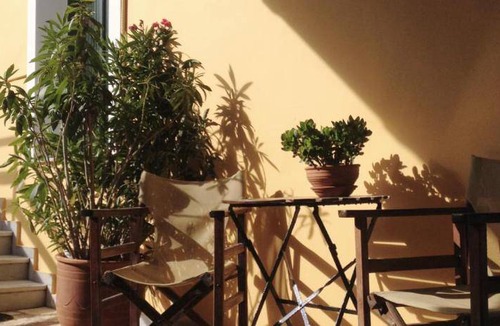 Paralia Porovitsis Apartment | Serviced apartment ∙ 5 guests