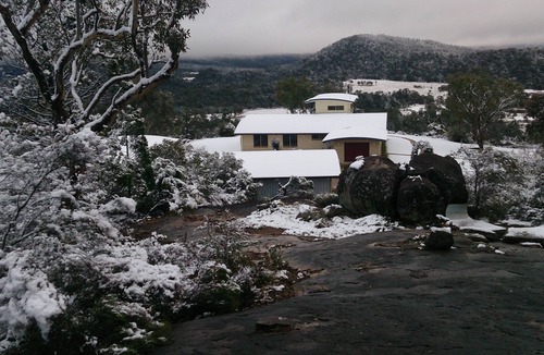 Somme House | Severnview Accommodation - 4 bed Luxury Accommodation on 100 acres in Ballandean