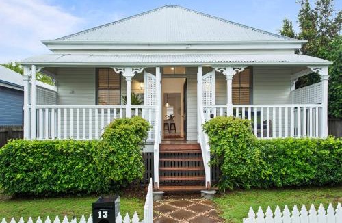 East Toowoomba House | Sierra Cottage - A Homely Space, Superb Location