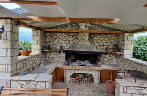 Stylida Cottage | Silver Cape Raches next to kite surf clubn