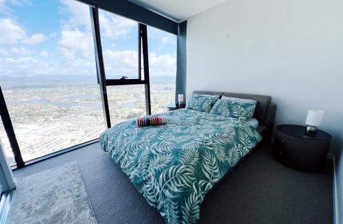Broadbeach Apartment | Skyline 1b oceanview Apt