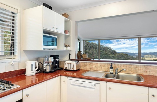 Advancetown House | Skyline Serenity Goldcoast -Ocean Views surrounded by nature