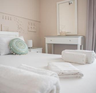 Assos-Lechaio Apartment | Sofia Luxury Apartments