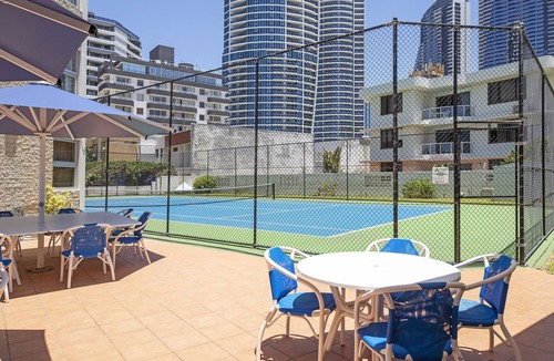 Gold Coast Apartment | Some people look for a beautiful place, while others make a place beautiful.
