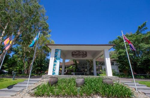 Port Douglas Resort | Sonia's At Ramada Resort Free Wifi