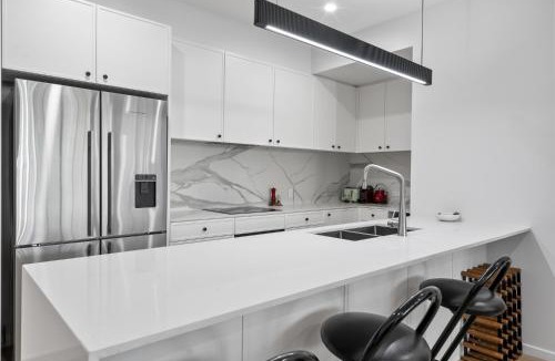 Clayfield House | Spacious 3-Bed Clayfield House with Patio and BBQ