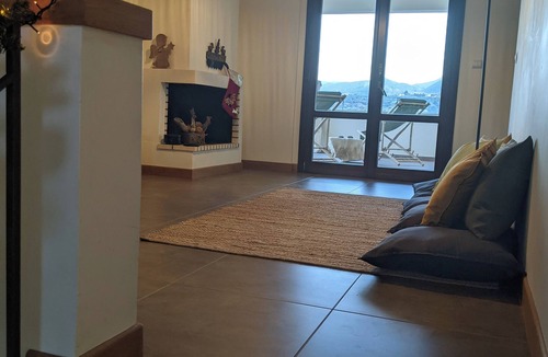 Akrata House | Spacious 4-Bedroom Villa with Garden - Family-Friendly, Near Akrata Beach