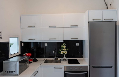 Mykonos Apartment | Spacious Apartment in Little Venice Mykonos by MPS