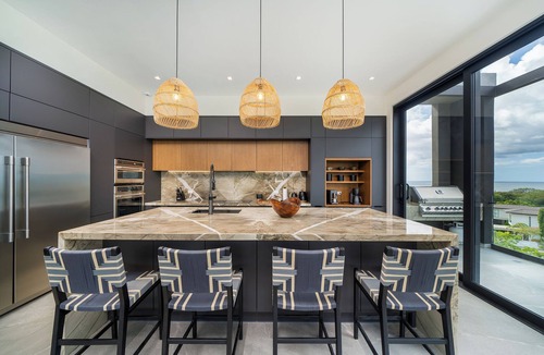 Tamarindo House | Spacious estate in enjoyable Playa Langosta with AC, fitness room, WiFi