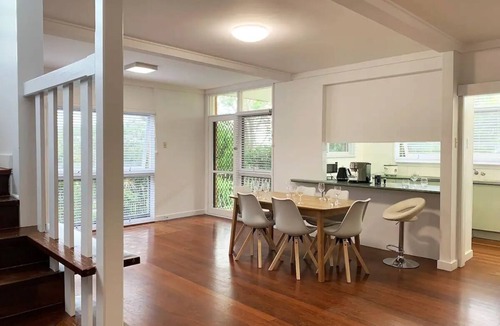 Wellers Hill House | Spacious Home Near CBD 20x Faster 5G @390 Mbps
