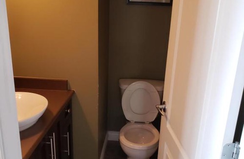 Willoughby House | Spacious Peaceful Home To Stay