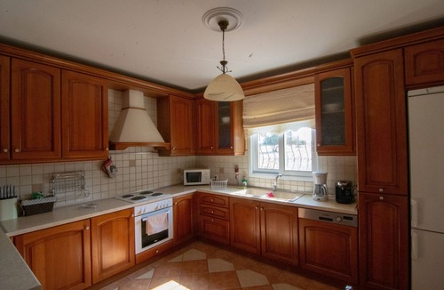Nafplio Villa | Spacious Villa with heated pool that becomes indoor