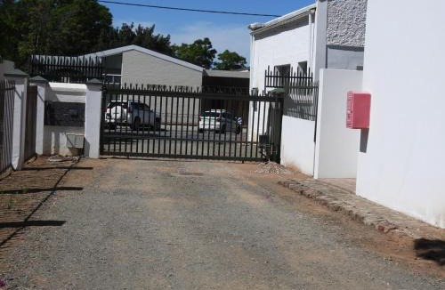 Graaff-Reinet Apartment | Springbok Cottage