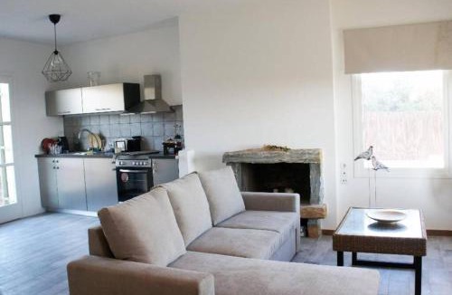 Korissia House | starryhouse