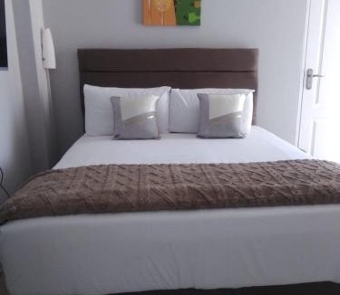 North Beach Apartment | Stay-Tiah Oceanic 82A