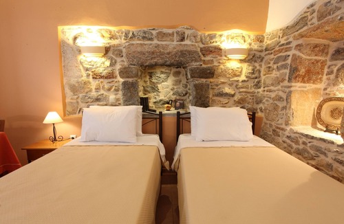 Mesta Hotel | Stoes Traditional Suites