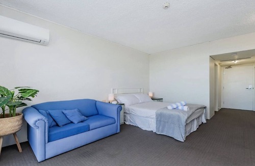 North Ward House | Studio 211-seaside Serenity: Your Perfect Retreat