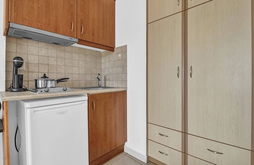 Pondi Apartment | Studio Apartment 'Panorama 2' with Sea View, Wi-Fi and Air Conditioning