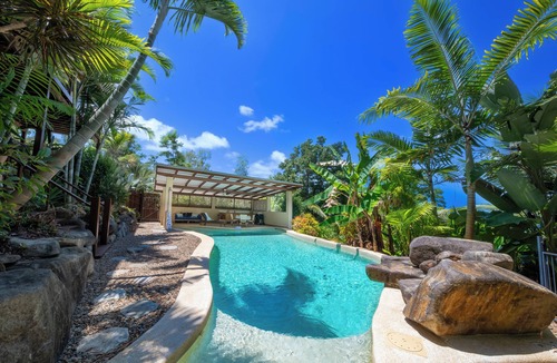 Riordanvale House | Stunning 2-bed, 2-bath property with a pool nestled in tranquil surroundings.