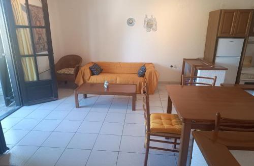 Karpenisi House | Summer escape in Posidi
