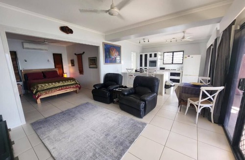 Cooktown House | Sundowners Webbers Esplanade