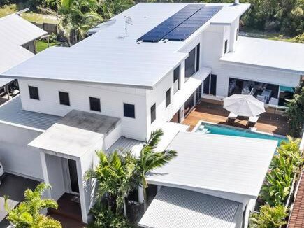 Sunrise Beach House | Sunrise Beach Luxury Home - Style & Sophistication