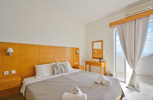 Ipsos Hotel | Sunrise