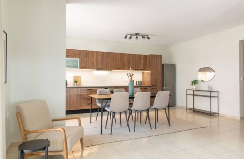 Chalandri Apartment | Superior 3BR Apartment in Chalandri
