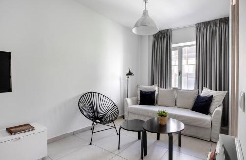 Monastiraki Apartment | Supreme B2 Apartment in Syntagma