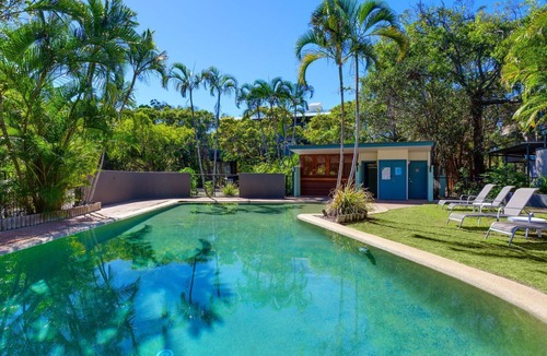 Rainbow Beach House | Surfside Beach House 19 - Rainbow Shores. Perfect beach holiday retreat. 2 mins to beach. Pool