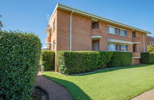 Merewether Apartment | Surfside Simple Comforts by Merewether Beach